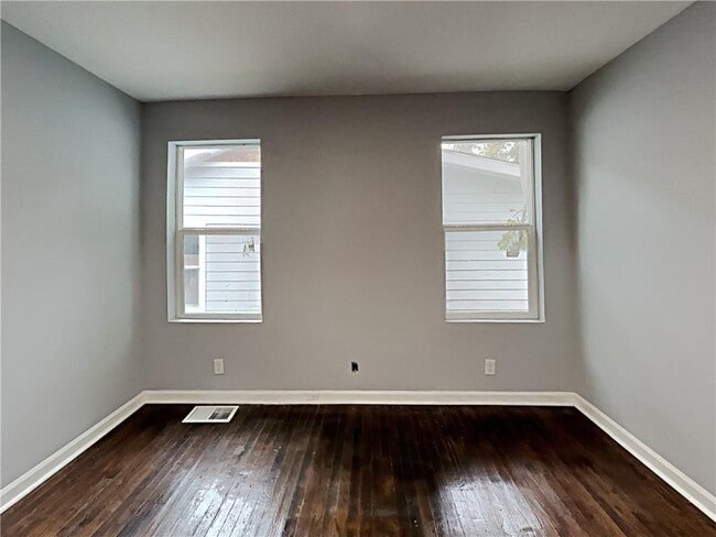 Building Photo - 425 Lanier St NW