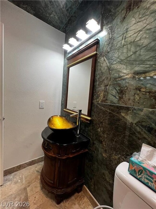 Building Photo - 3151 N Soaring Gulls Dr