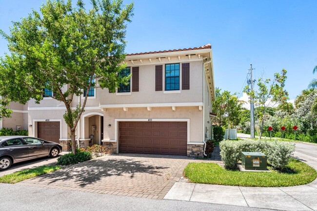 Building Photo - 4111 Plum Tree Ln