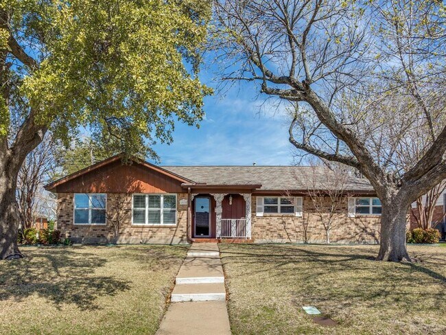 Primary Photo - 6025 Wrigley Way