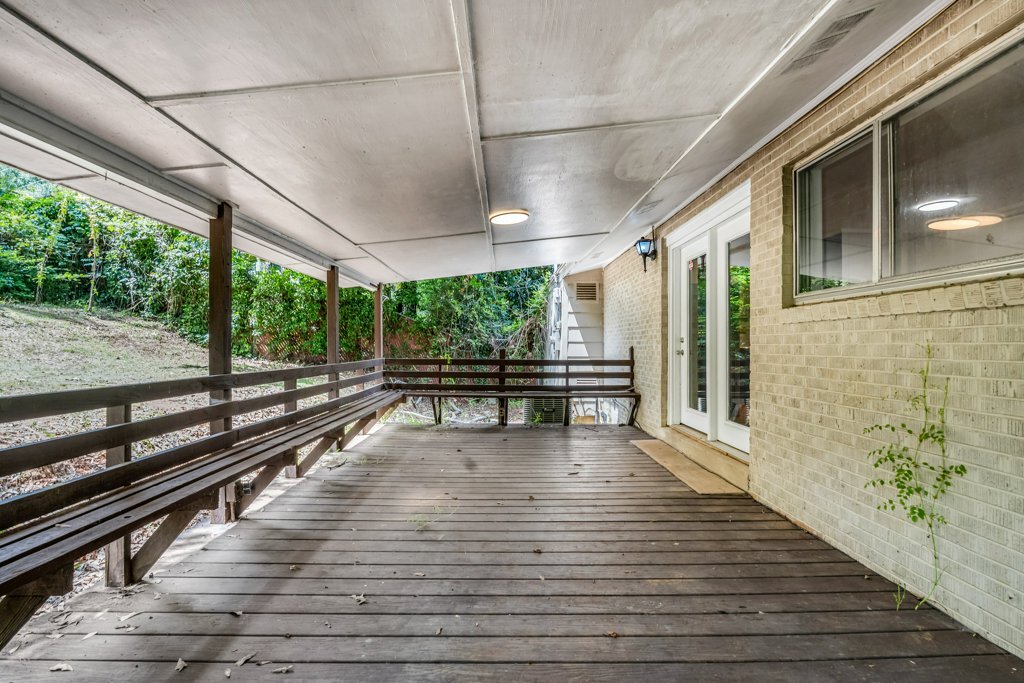 Building Photo - 1613 Johanna Fairway
