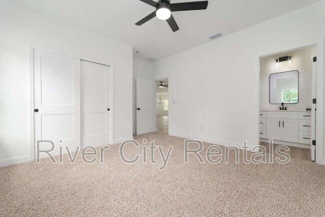 Building Photo - 2676 Halperns Way