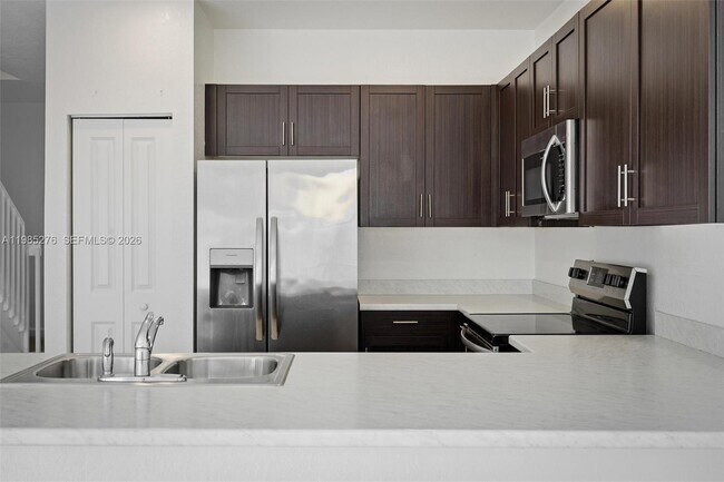 Building Photo - 28702 SW 133rd Ct