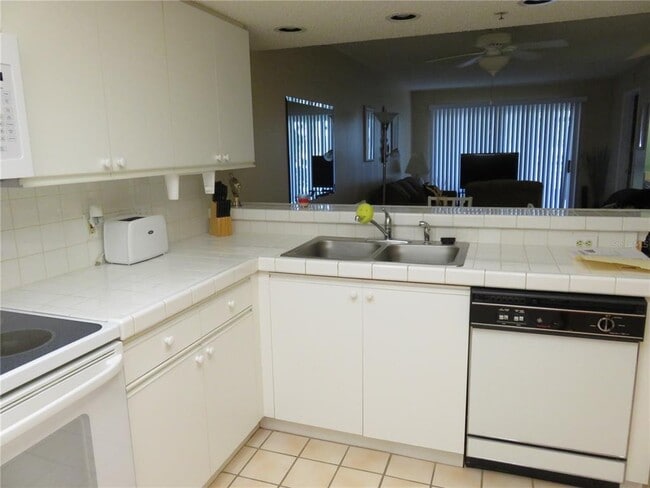 Building Photo - 2320 Terra Ceia Bay Blvd