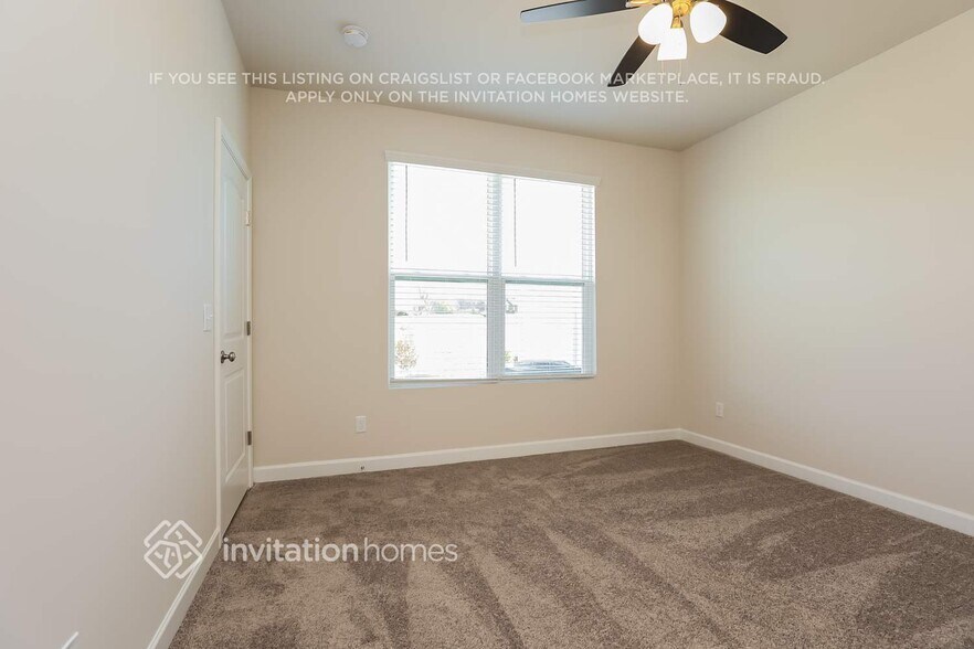 Building Photo - 121 Fister Dr