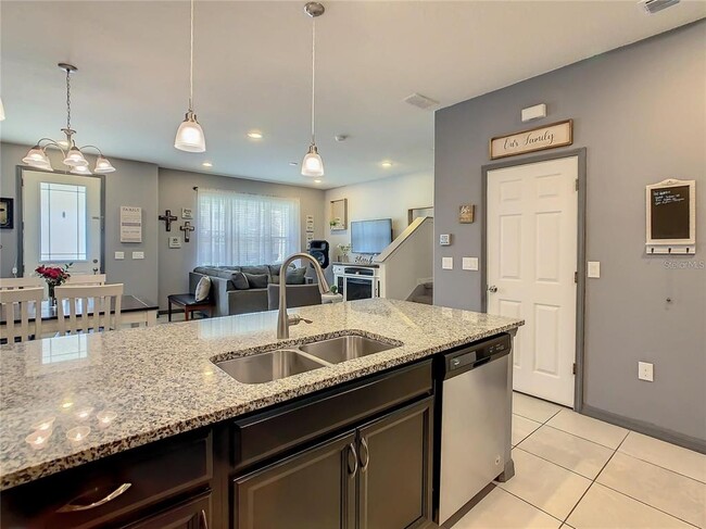 Building Photo - 2475 Fassona Dr