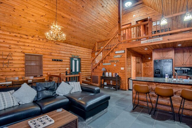 Building Photo - Fully Furnished Monthly Lake Cabin Rental | Available October – March