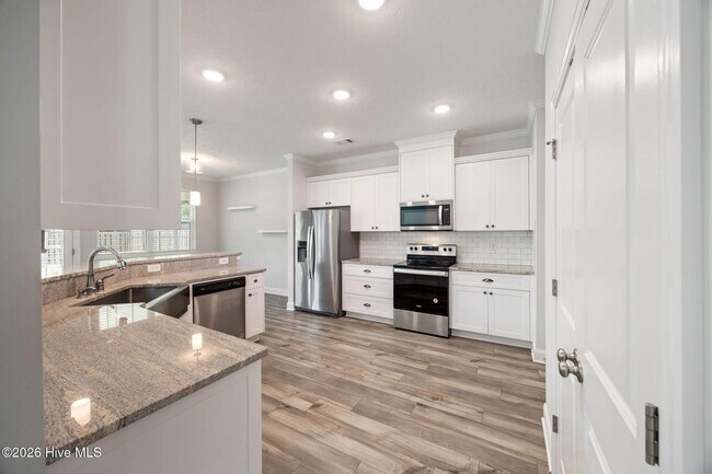 Building Photo - 424 Arrowwood Dr