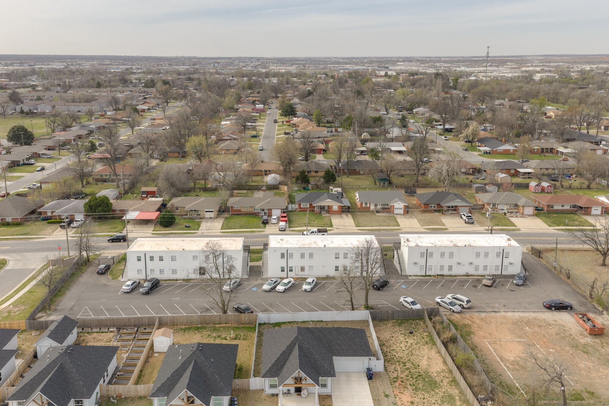 Building Photo - 4701 NW 16th St