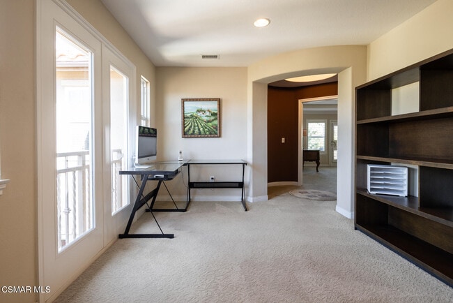 Building Photo - 1508 Warmsprings