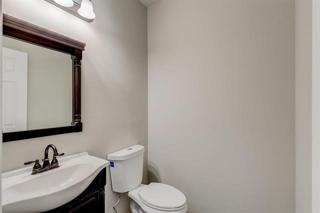 Building Photo - 2723 Excalibur Dr