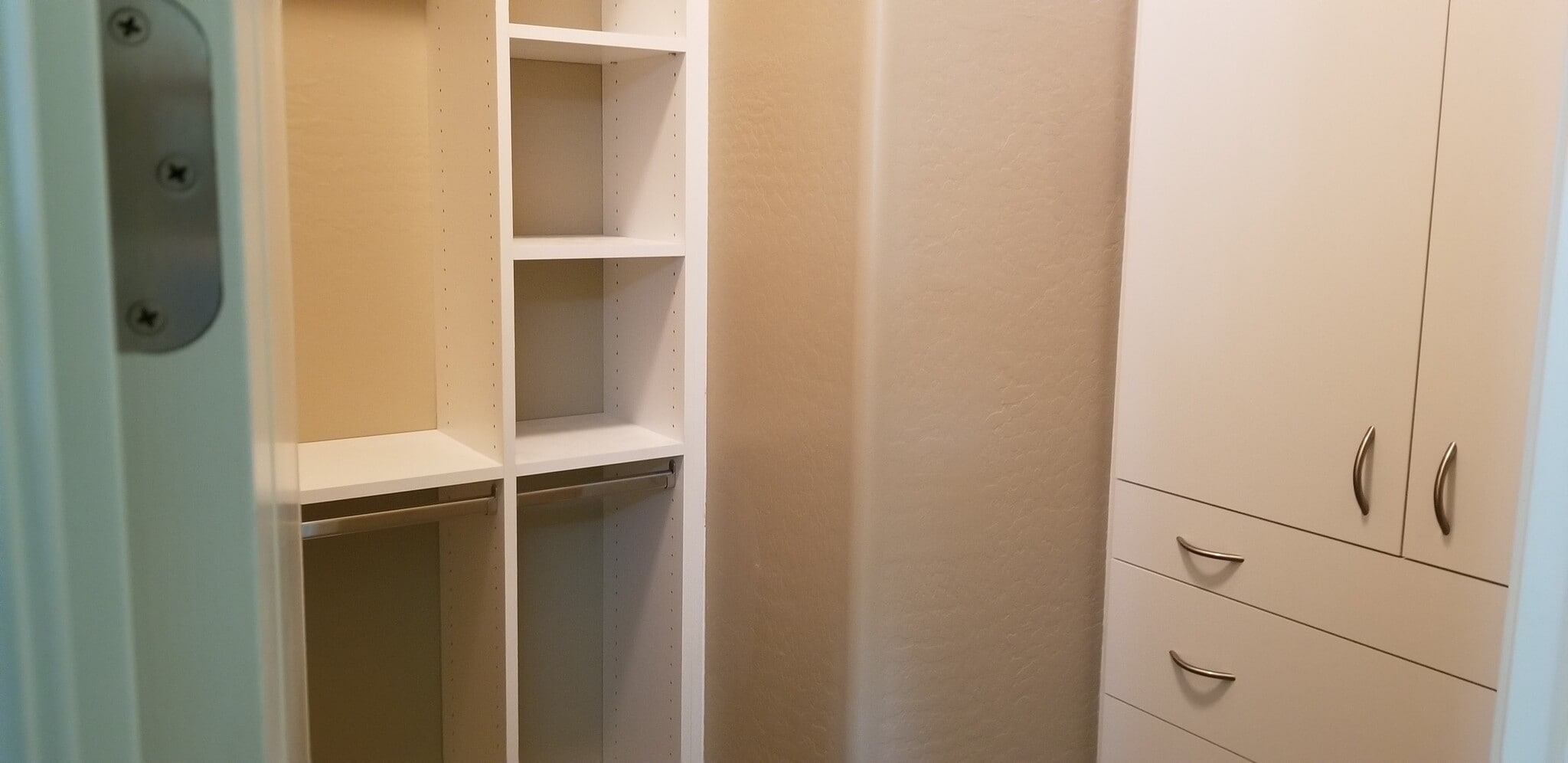 Building Photo - 3963 E Elmwood Pl