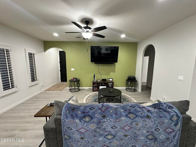 Building Photo - 10729 Deion Sanders Dr