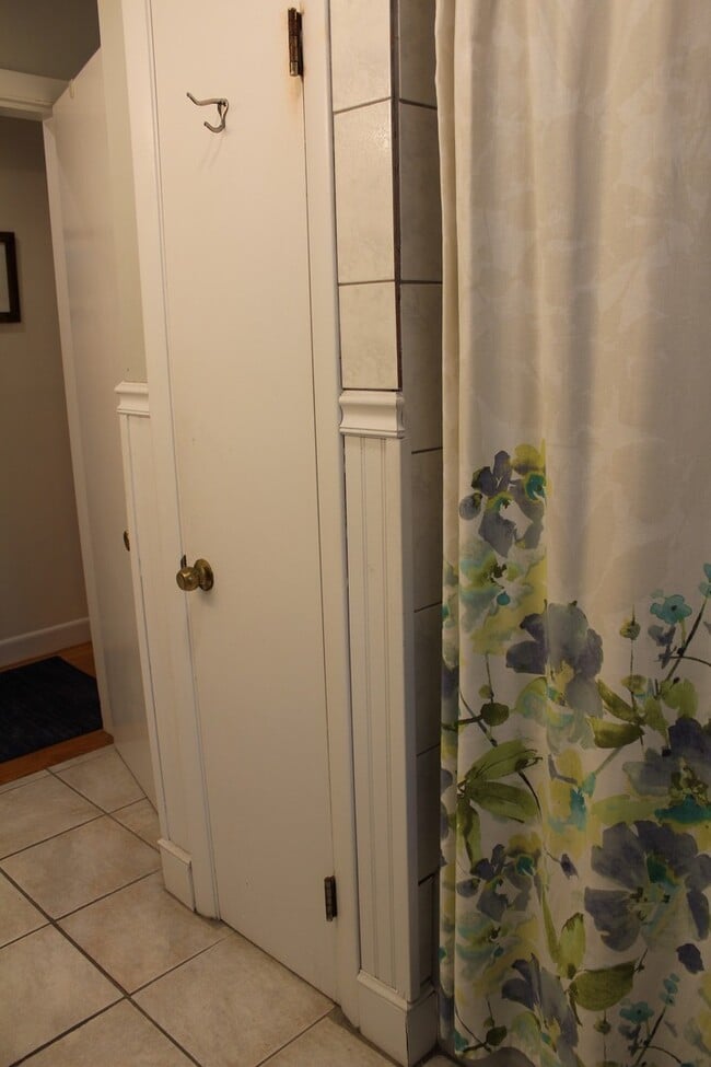 Building Photo - Portland 4BD/2BA Single Family Home - $2,833