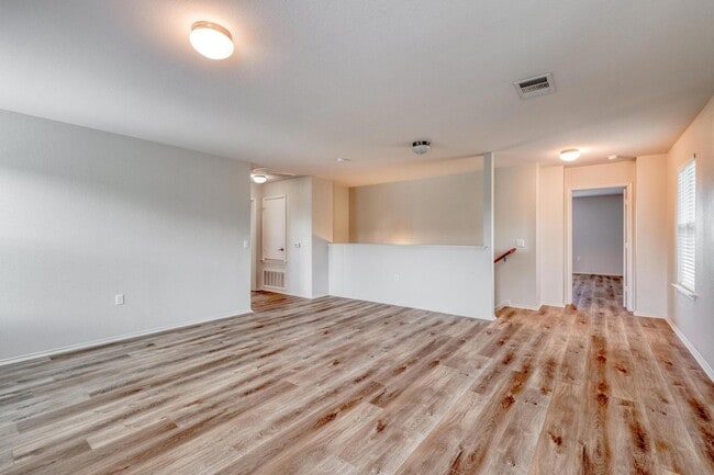 Building Photo - 9104 China Rose Dr