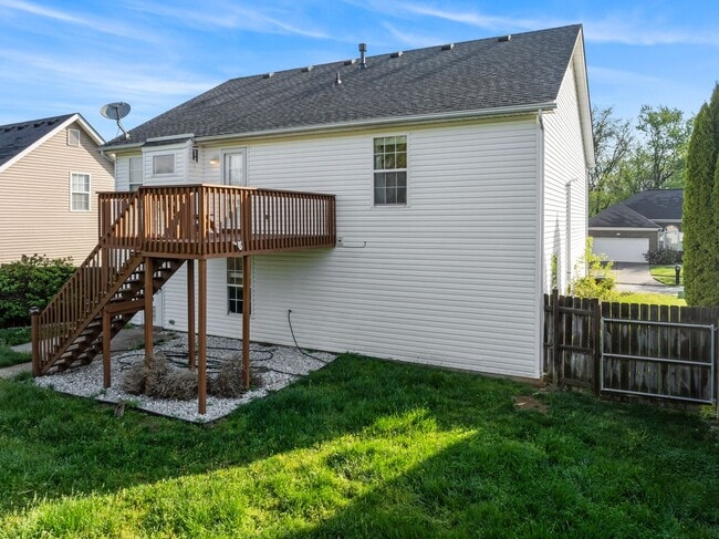 Building Photo - 5912 Mercury Dr