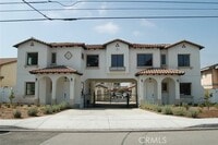 Building Photo - 425 W Duarte Rd
