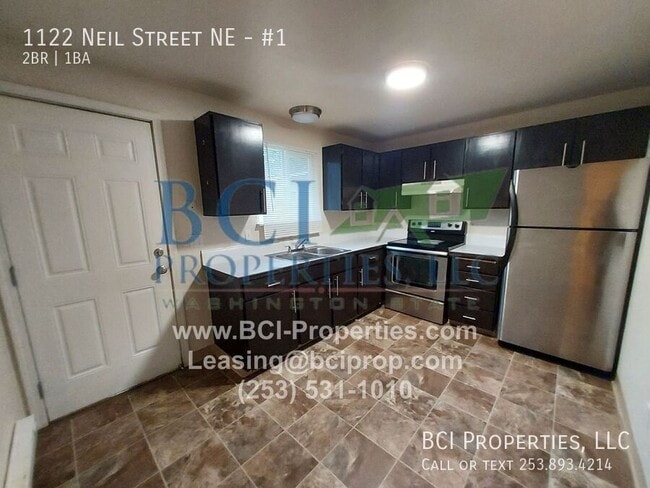 Building Photo - 1122 Neil St NE