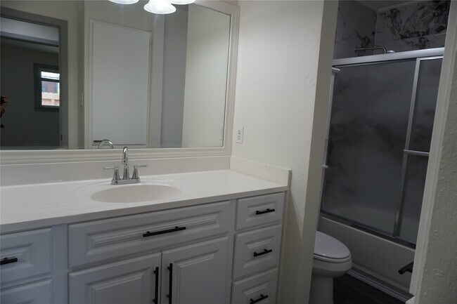 Building Photo - 6419 Teal Run Dr