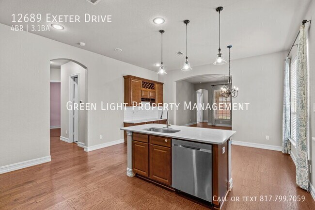 Building Photo - 12689 Exeter Dr