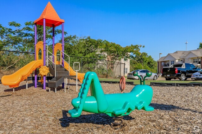 Southwest Pines Playground in Tyler, TX | Fun Outdoor Play Area for Kids