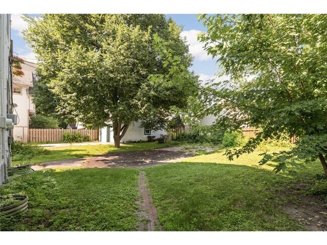 Building Photo - 4304 Beard Ave S