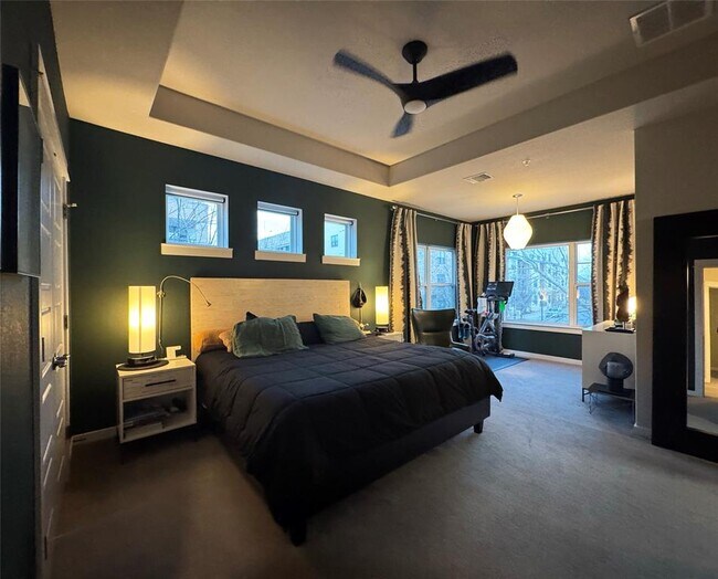 Building Photo - 4726 Page St
