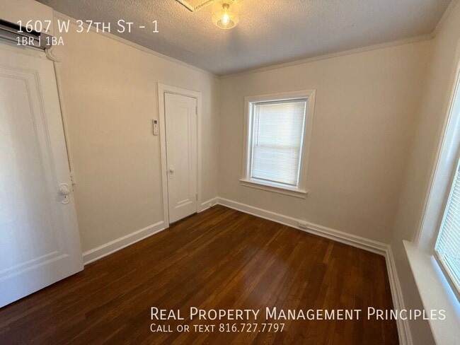Building Photo - 1607 W 37th St