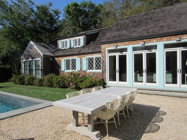 Building Photo - 75 Mill Hill Ln