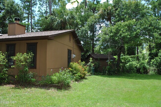 Building Photo - 5590 Lancewood Cir S