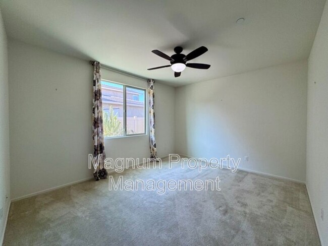 Building Photo - 34913 Limecrest Pl