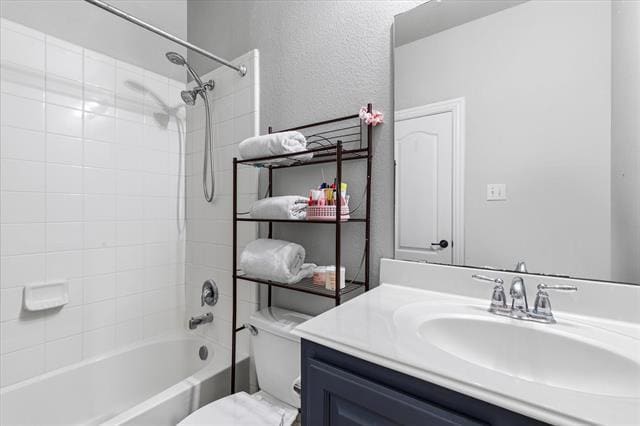 Building Photo - 5759 Headquarters Dr