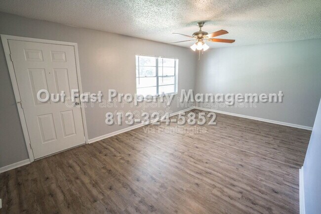 Building Photo - 6913 Mathers Ln