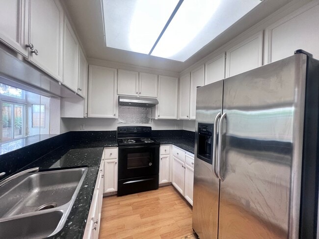 Building Photo - Two Story 3 Bed/Bath Single Family Home In Milpitas, Ca. For Rent!!! $500 OFF FIRST MONTHS RENT!