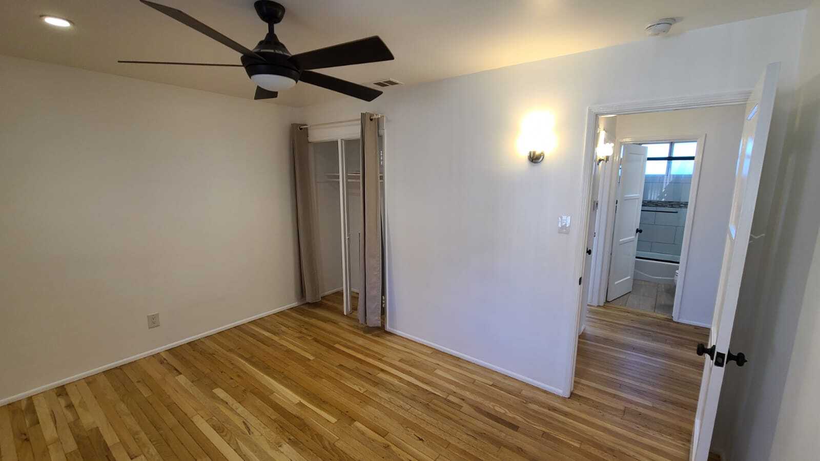 Bedroom 1 - 539 N Rosemary Ln