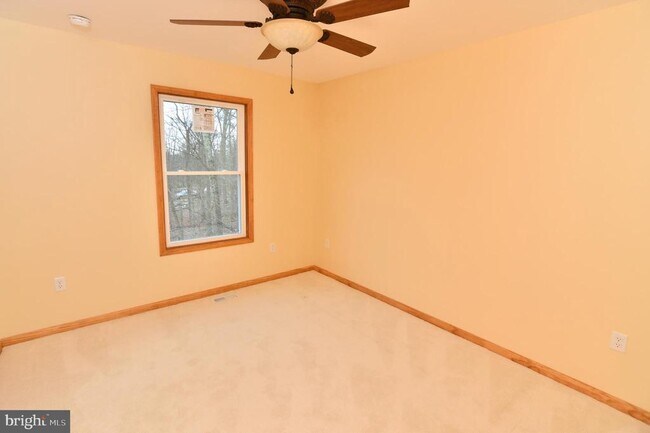 Building Photo - 603 Panther Dr