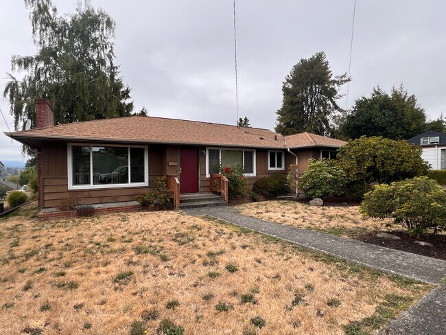 Building Photo - 1701 Pitt Ave