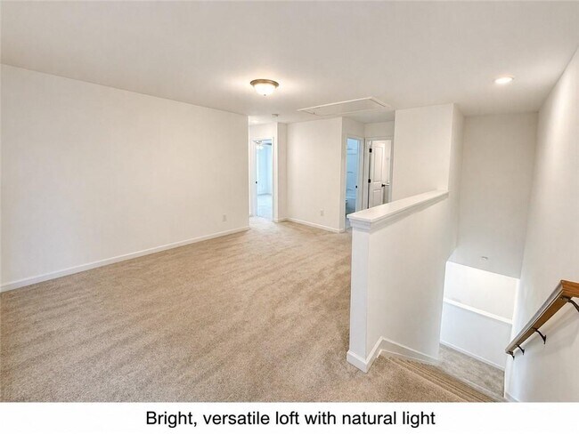 Building Photo - 5945 Osgood Pl