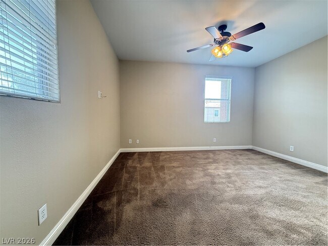 Building Photo - 116 Augusta Course Ave