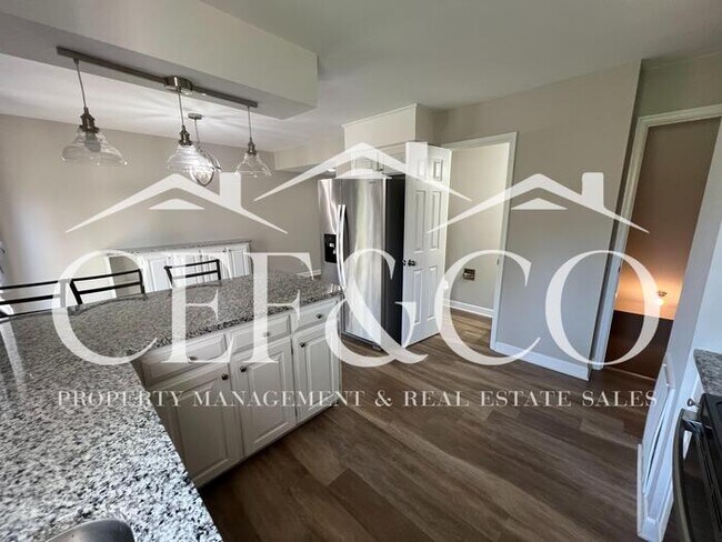 Building Photo - 109 Misty Brook Dr