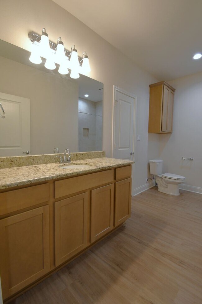 Building Photo - 6067 Hamilton Mdws Wy