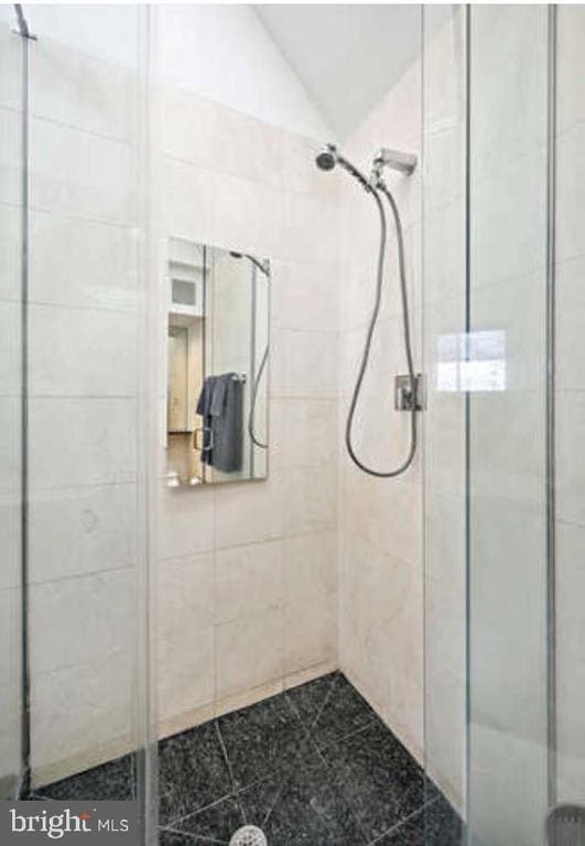 Building Photo - 4527 Q Pl NW