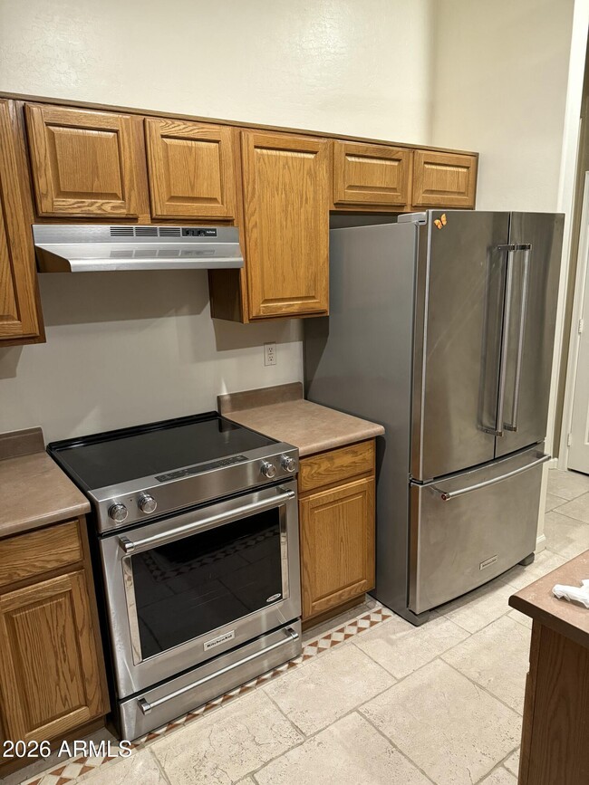 Building Photo - 15481 W Mauna Loa Ln