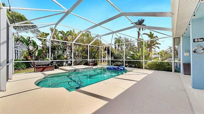 Building Photo - 613 Manns Harbor Dr