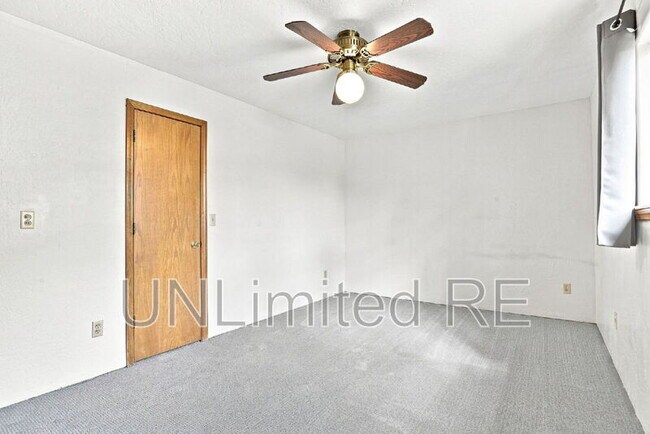 Building Photo - 3126 N Connor St