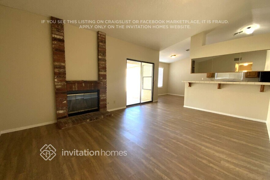 Building Photo - 4920 Evergreen Glen Dr