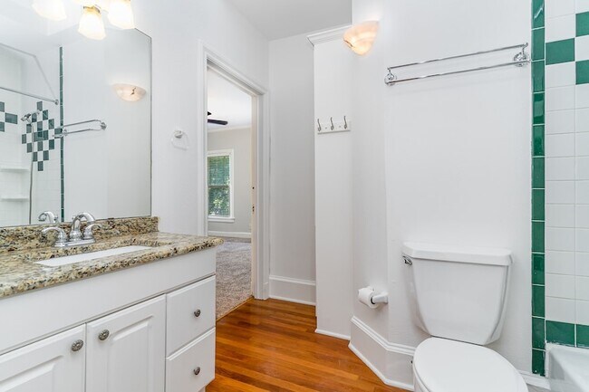 Building Photo - 4124 Herschel Ave