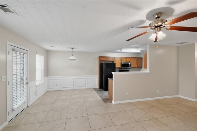 Building Photo - 2764 Vining Ridge Terrace