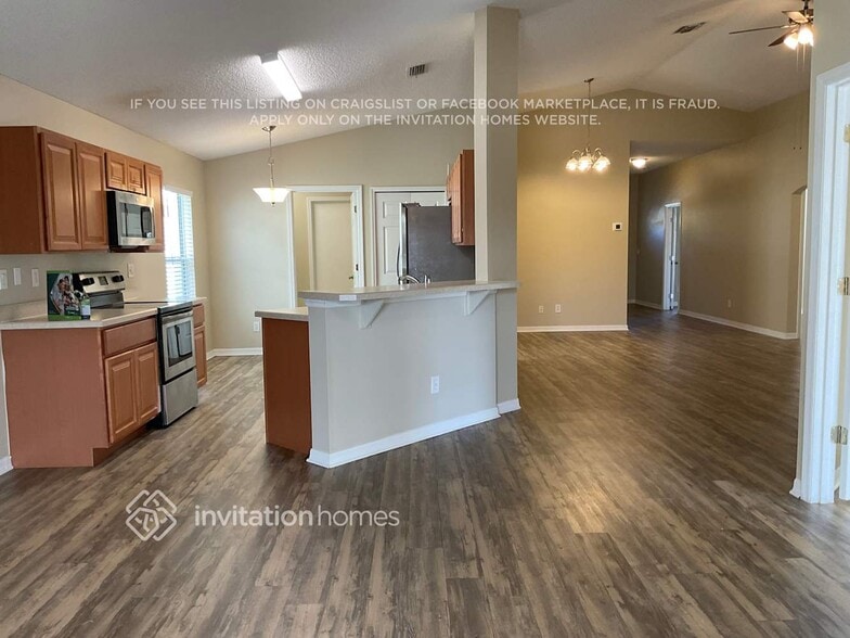 Building Photo - 4267 Mt Carmel Ln