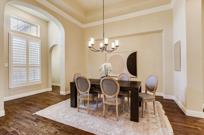 Building Photo - 12883 Possum Kingdom Dr